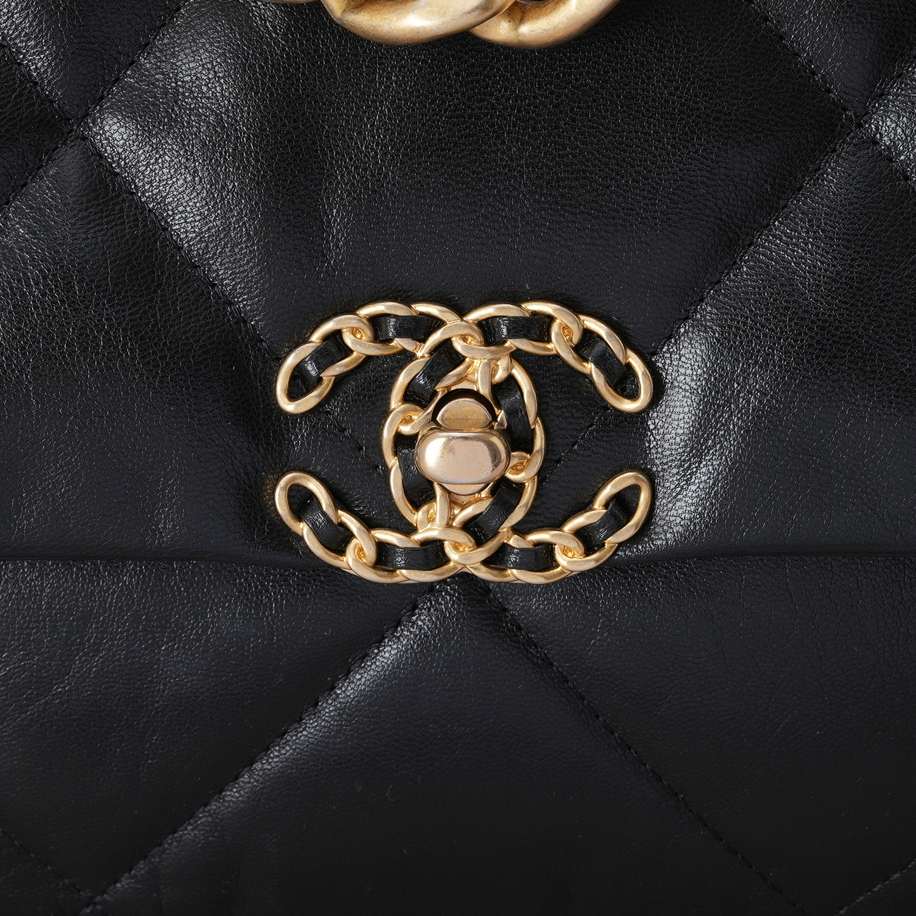 CHANEL(USED)샤넬 19백 라지 블랙