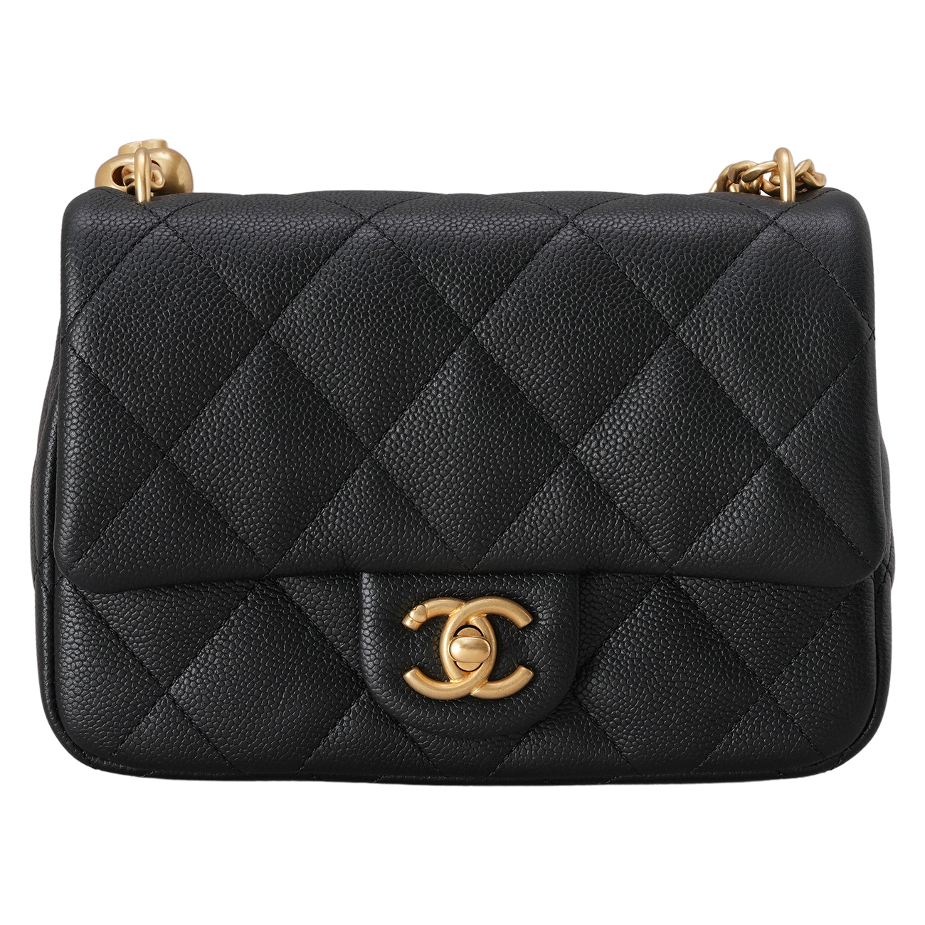 CHANEL(USED)샤넬 AS3829 하트볼 뉴미니 플랩백