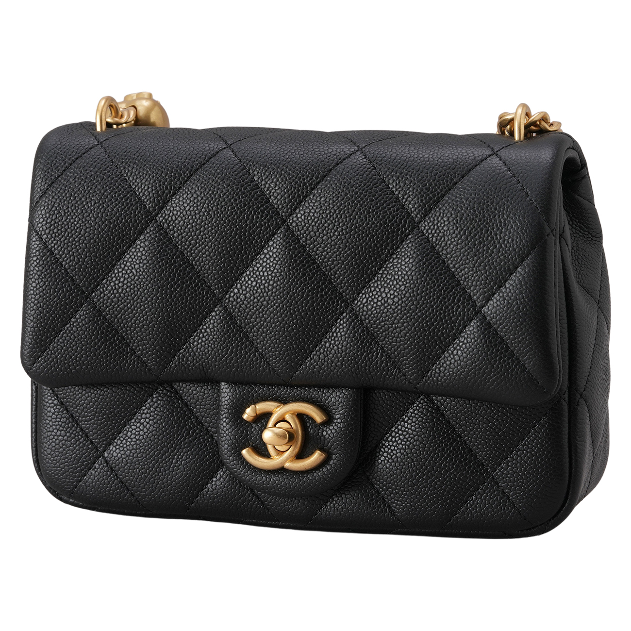 CHANEL(USED)샤넬 AS3829 하트볼 뉴미니 플랩백