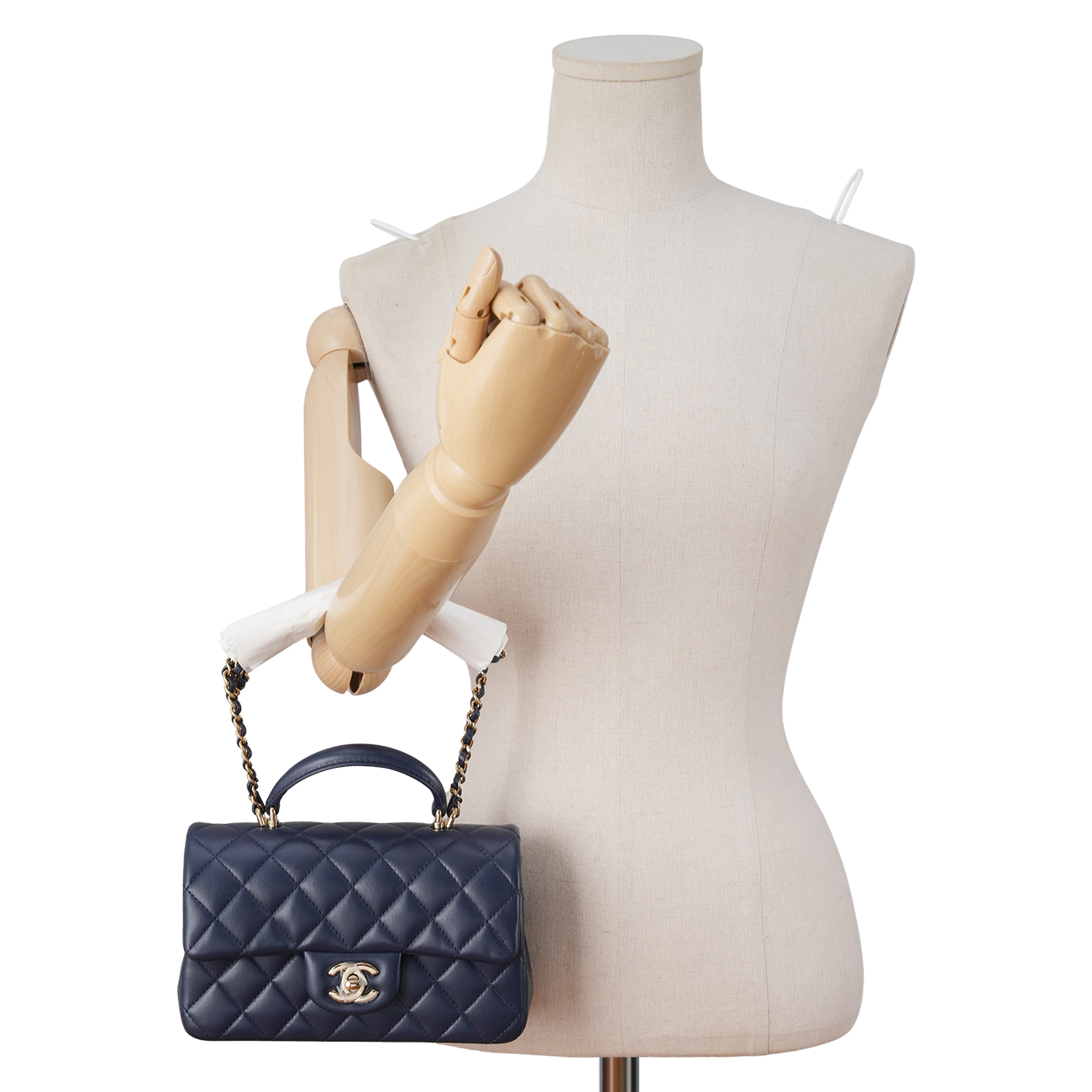 CHANEL(USED)샤넬 램스킨 클래식 뉴미니 탑핸들 체인 크로스백