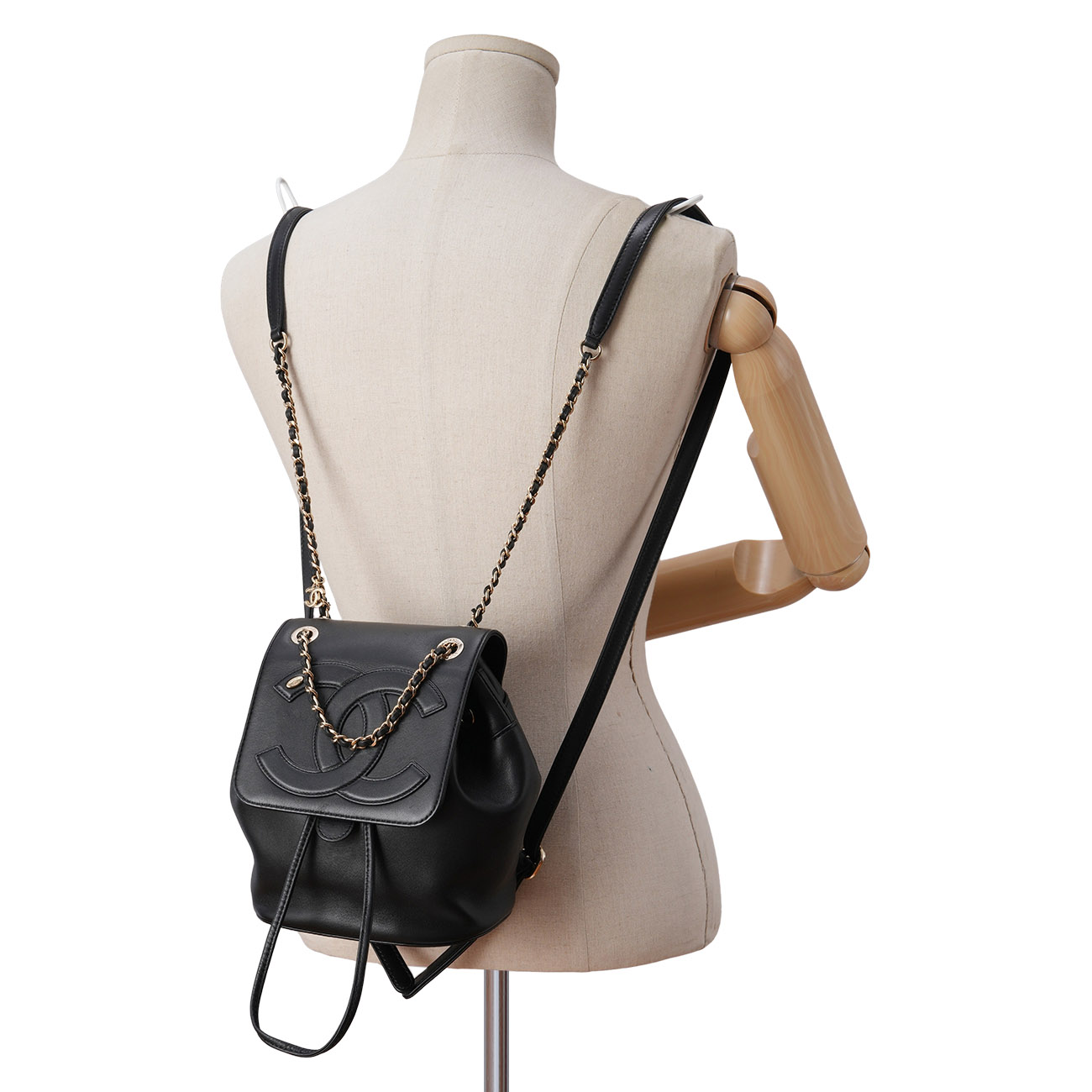 CHANEL(USED)샤넬 AS0325 램스킨 CC로고 플랩 백팩