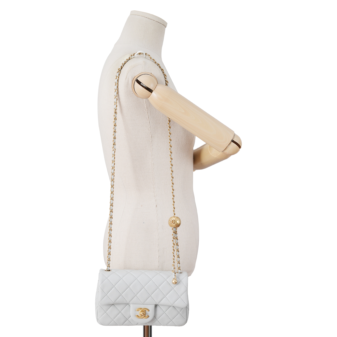 CHANEL(USED)샤넬 클래식 뉴미니 골든볼