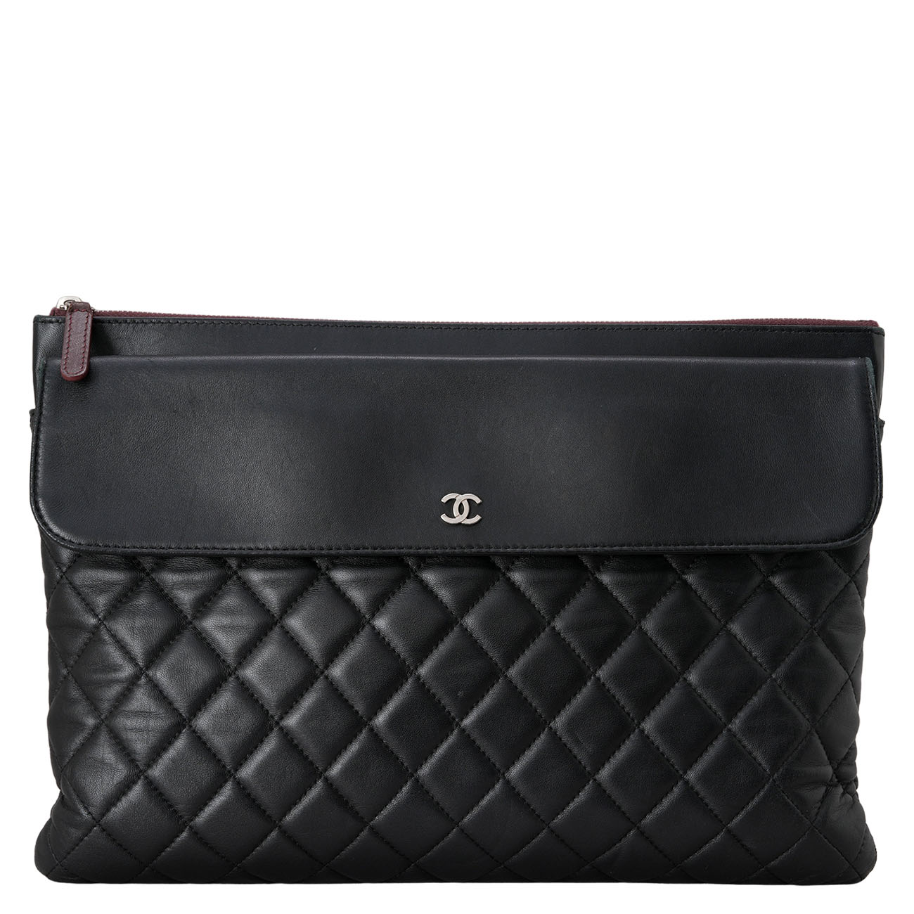 CHANEL(USED)샤넬 A82683 램스킨 플랩 클러치