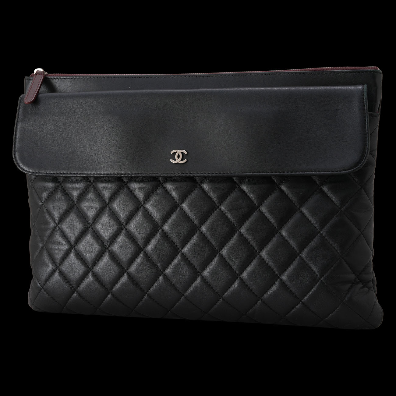CHANEL(USED)샤넬 A82683 램스킨 플랩 클러치