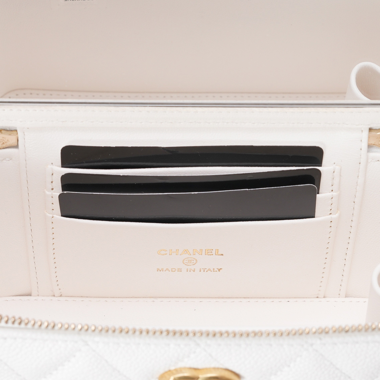 CHANEL(USED)샤넬 AP3204 캐비어 하트볼 베니티 백