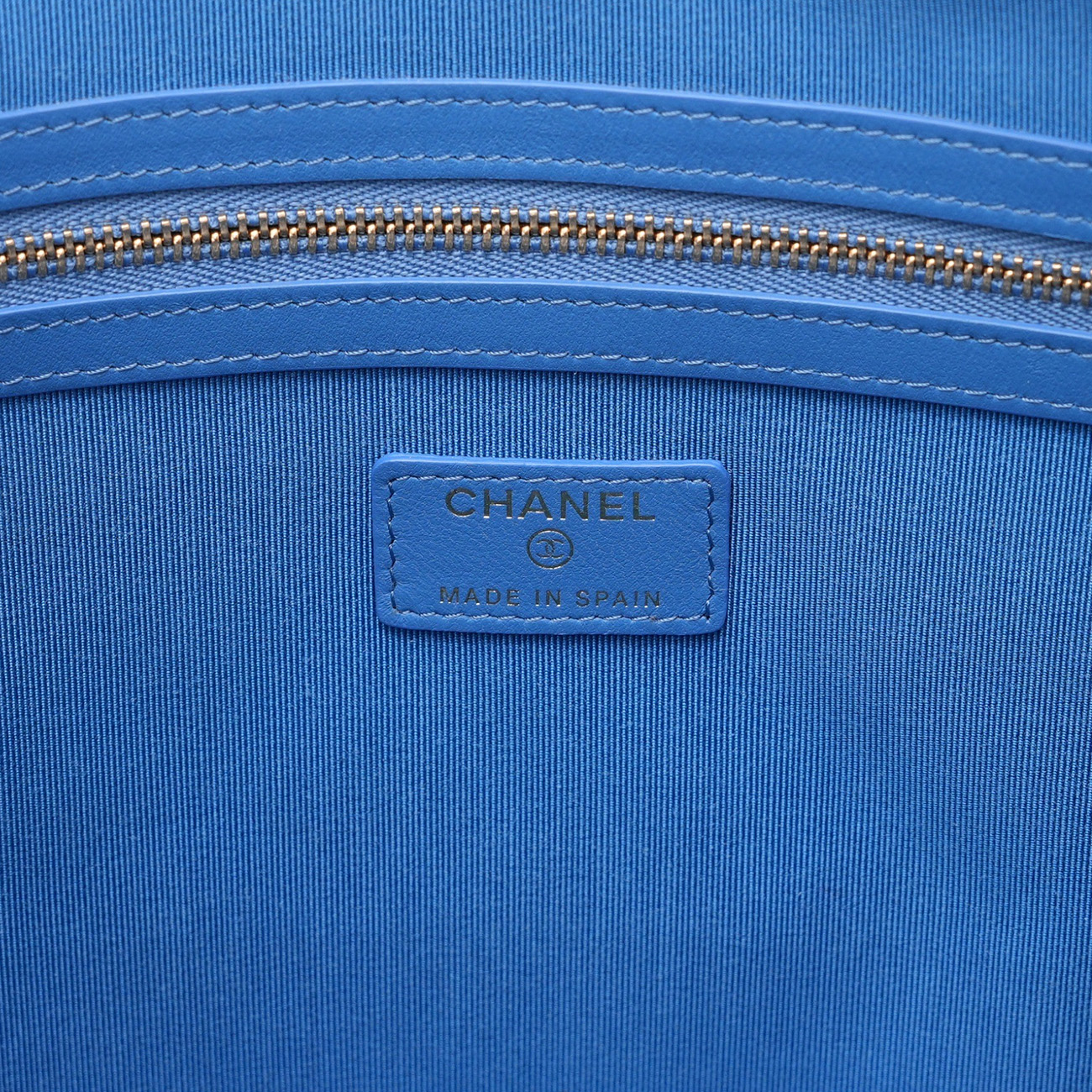 CHANEL(USED)샤넬 A82252 샤넬 클래식 램스킨 클러치 뉴미듐