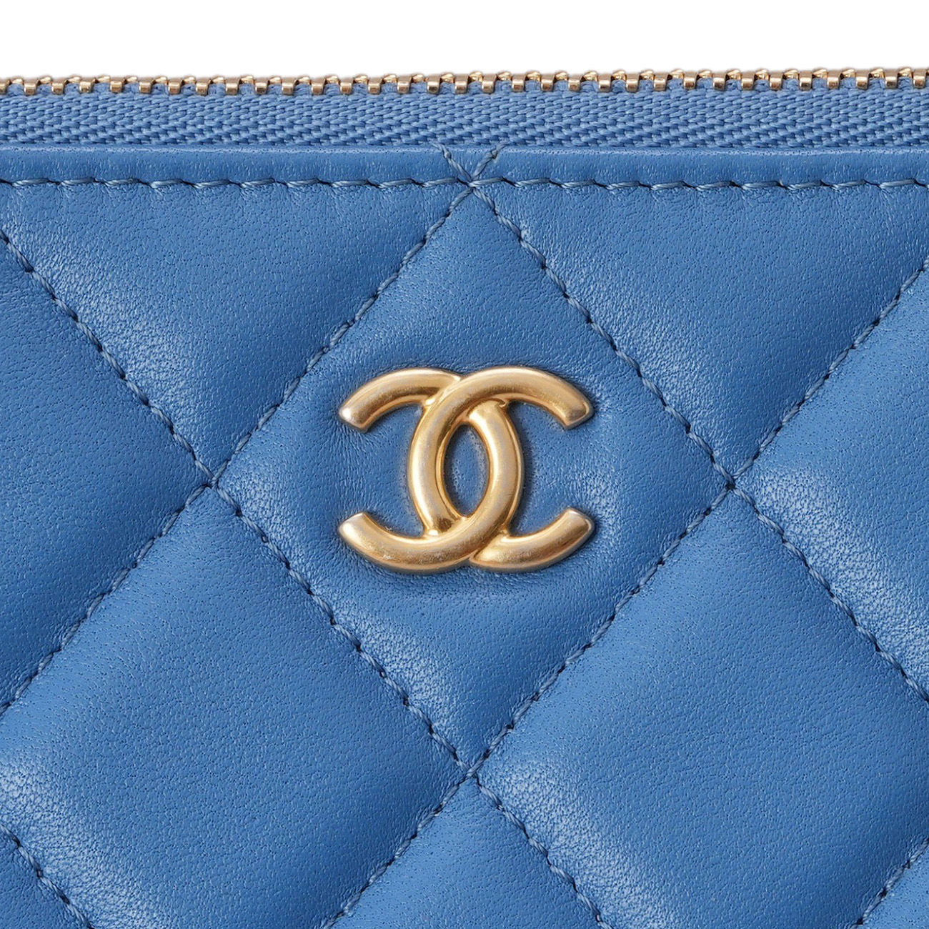 CHANEL(USED)샤넬 A82252 샤넬 클래식 램스킨 클러치 뉴미듐