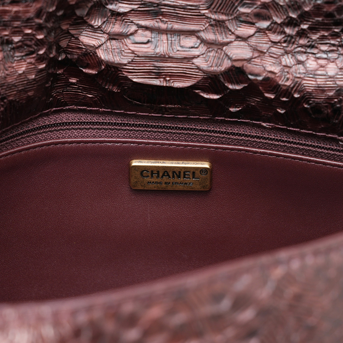 CHANEL(USED)샤넬 시즌 이그조틱 CC로고 숄더백