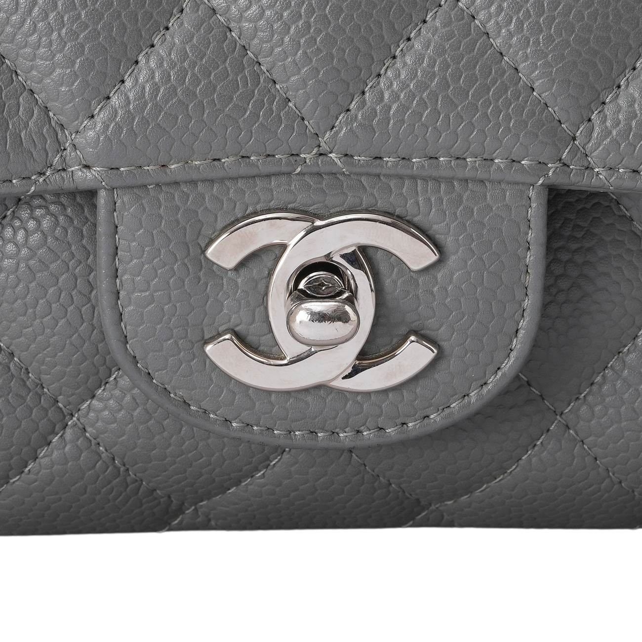 CHANEL(USED)샤넬 캐비어 클래식 미듐 플랩백