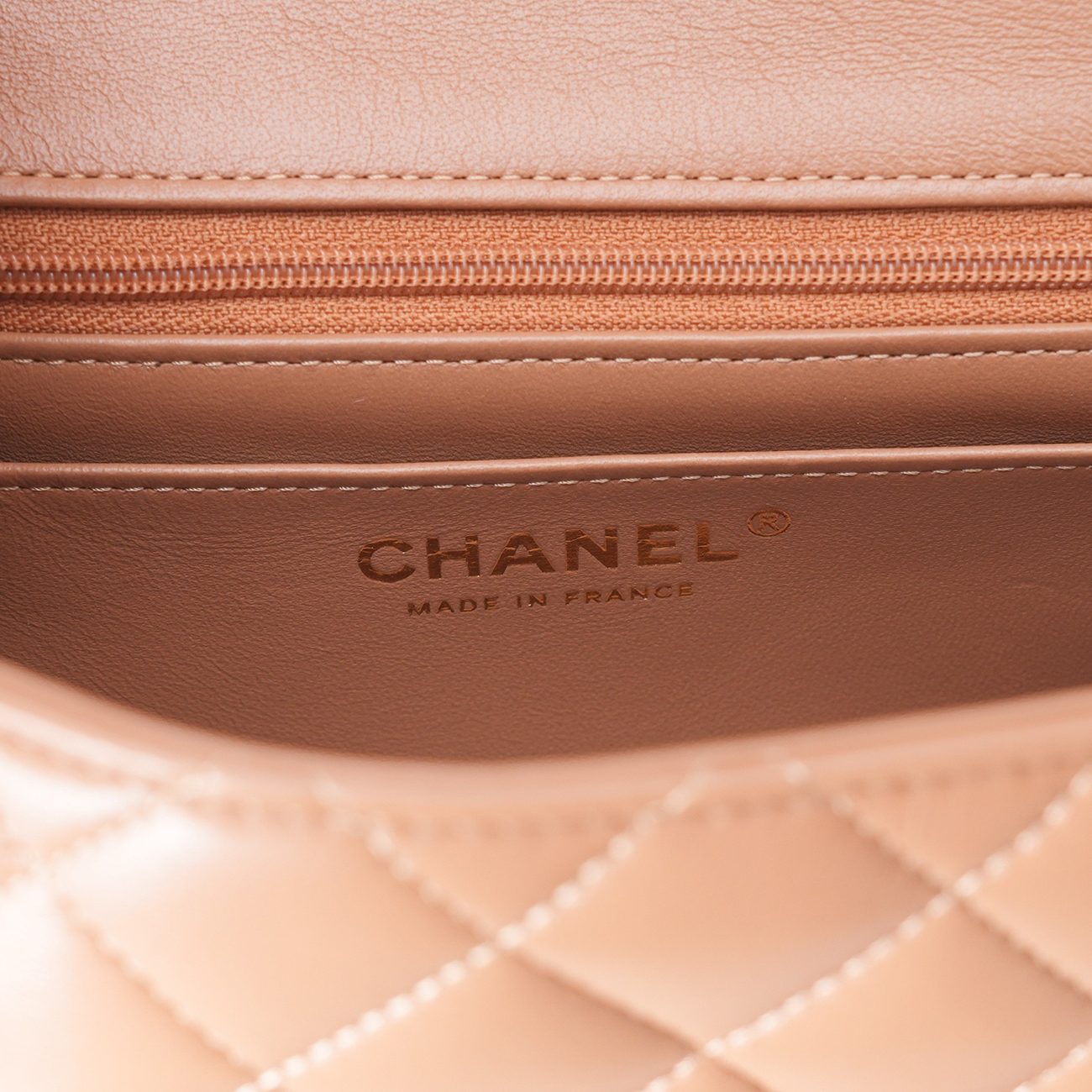 CHANEL(USED)샤넬 램스킨 클래식 쁘띠삭