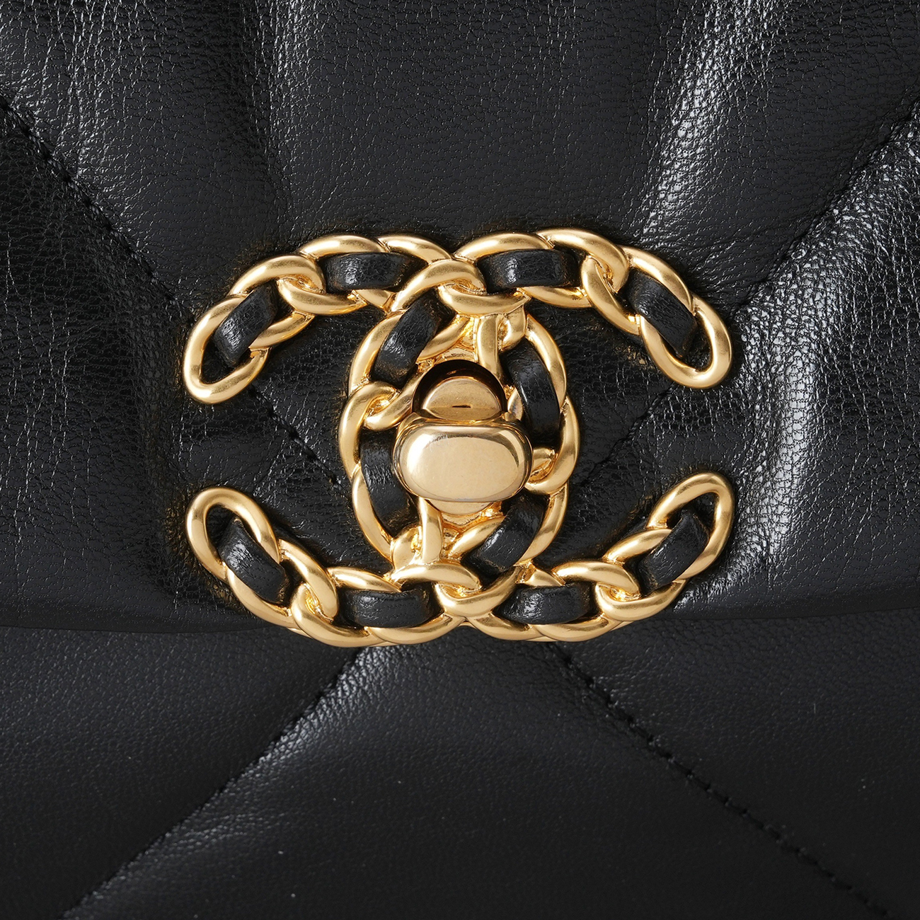 CHANEL(USED)샤넬 19 미디움 백