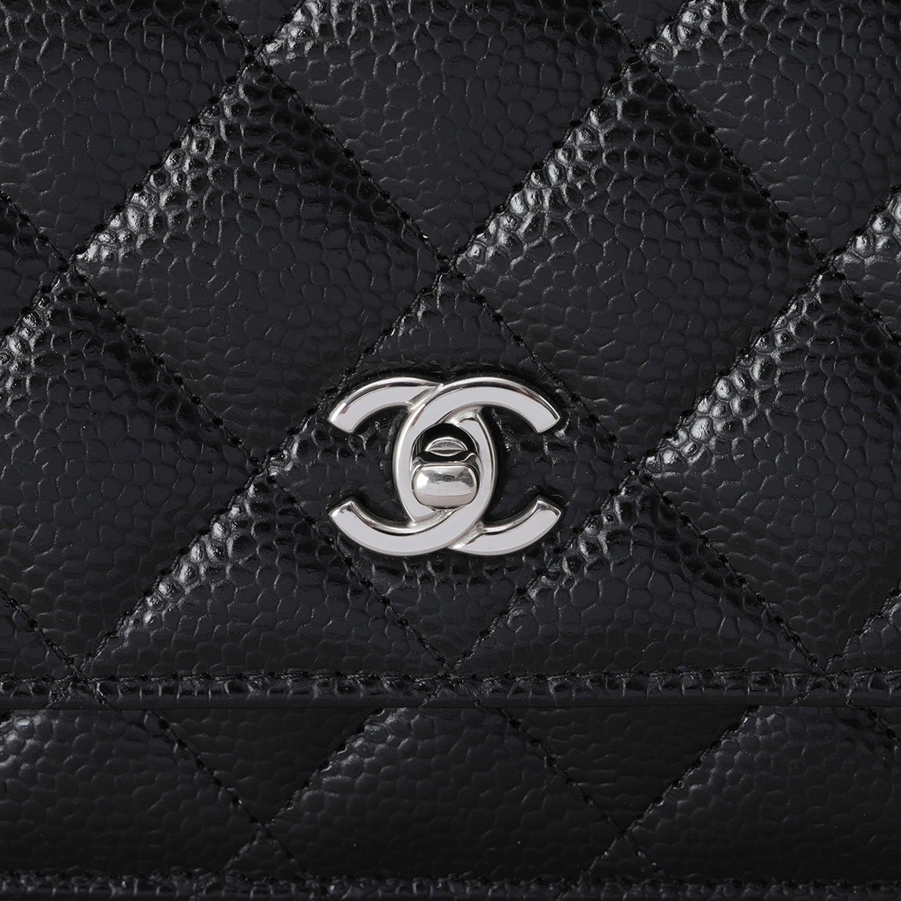 CHANEL(USED)샤넬 AP4241 턴락 캐비어 클래식 WOC