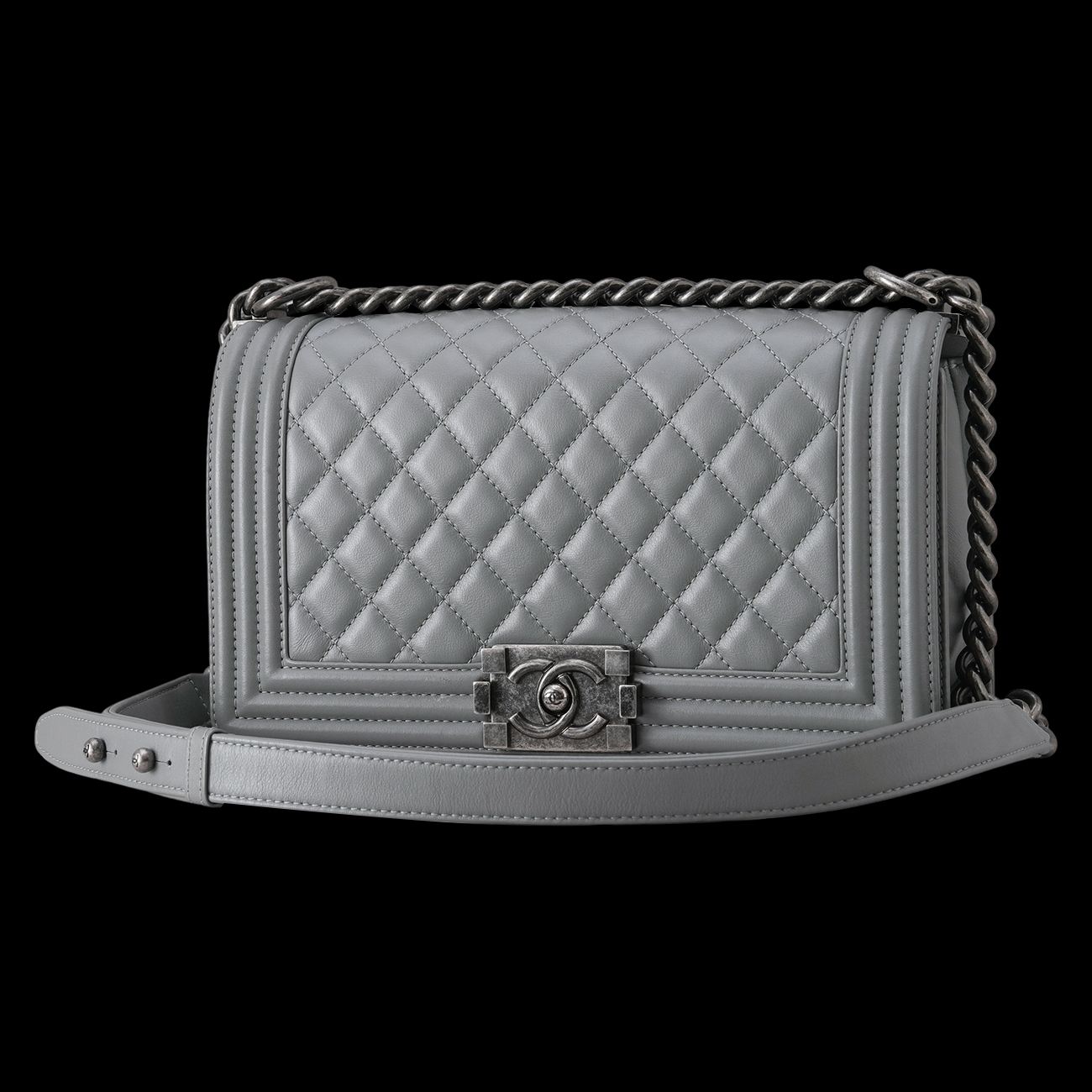 CHANEL(USED)샤넬 보이샤넬 미듐 플랩백