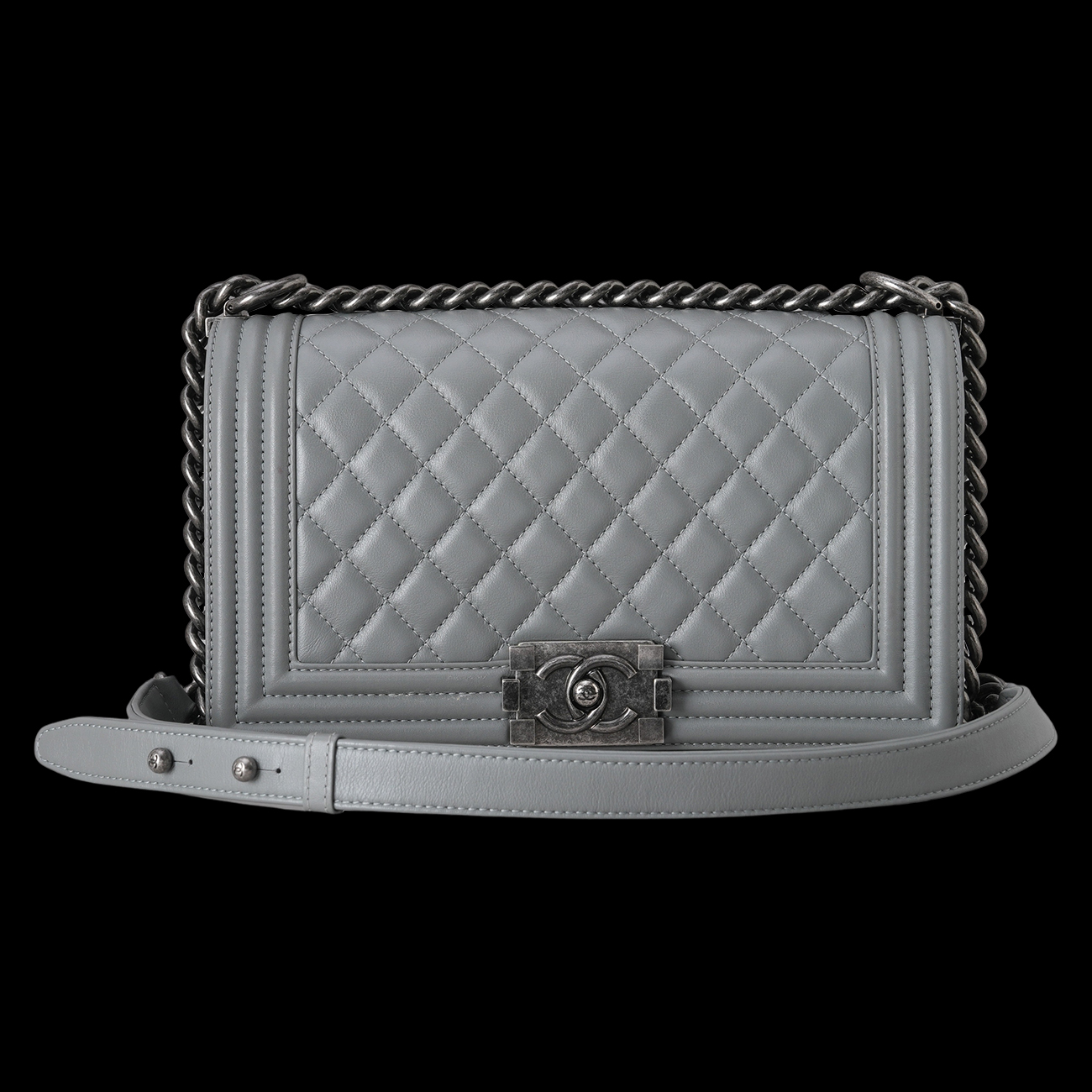 CHANEL(USED)샤넬 보이샤넬 미듐 플랩백