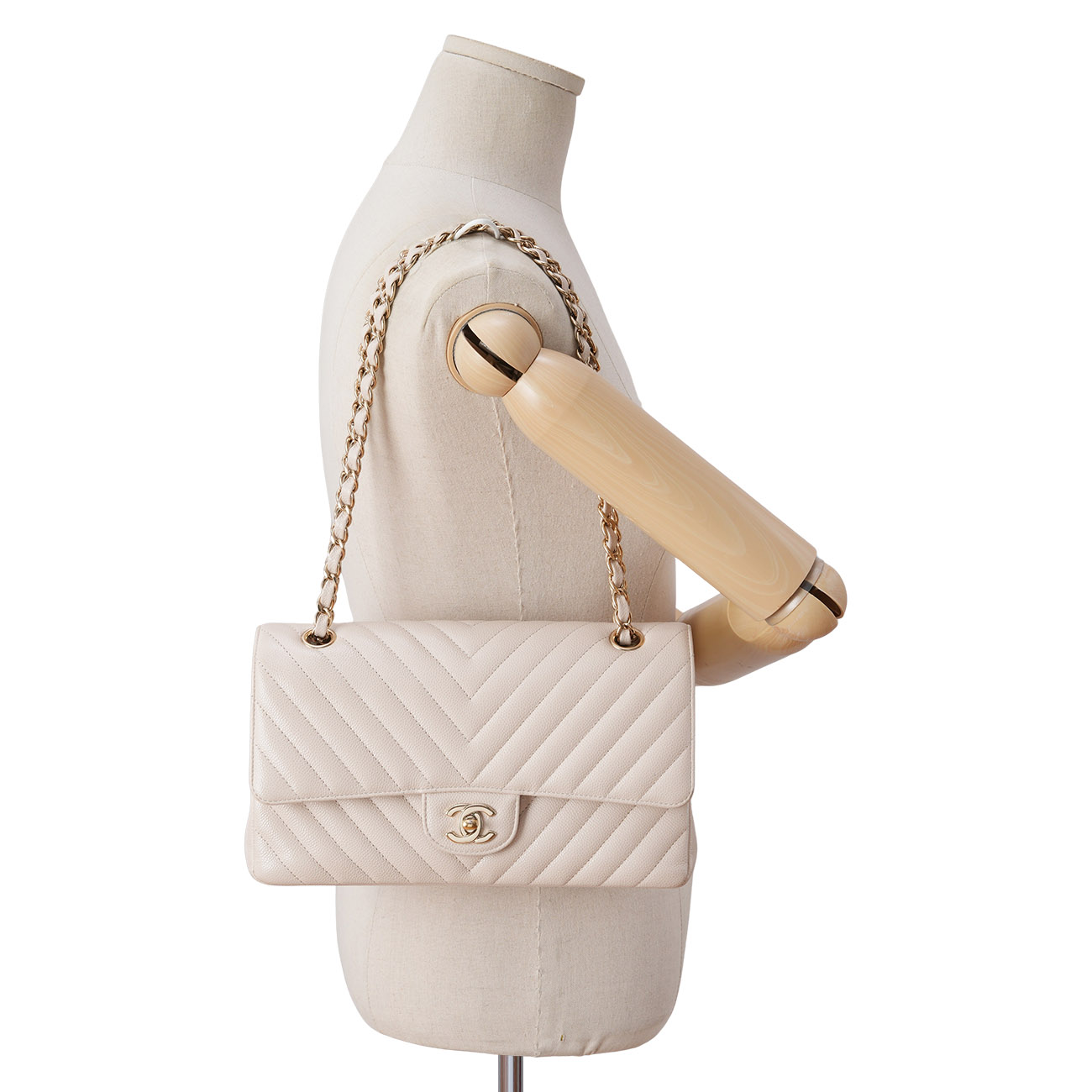 CHANEL(USED)샤넬 쉐브론 캐비어 클래식 미듐 플랩백