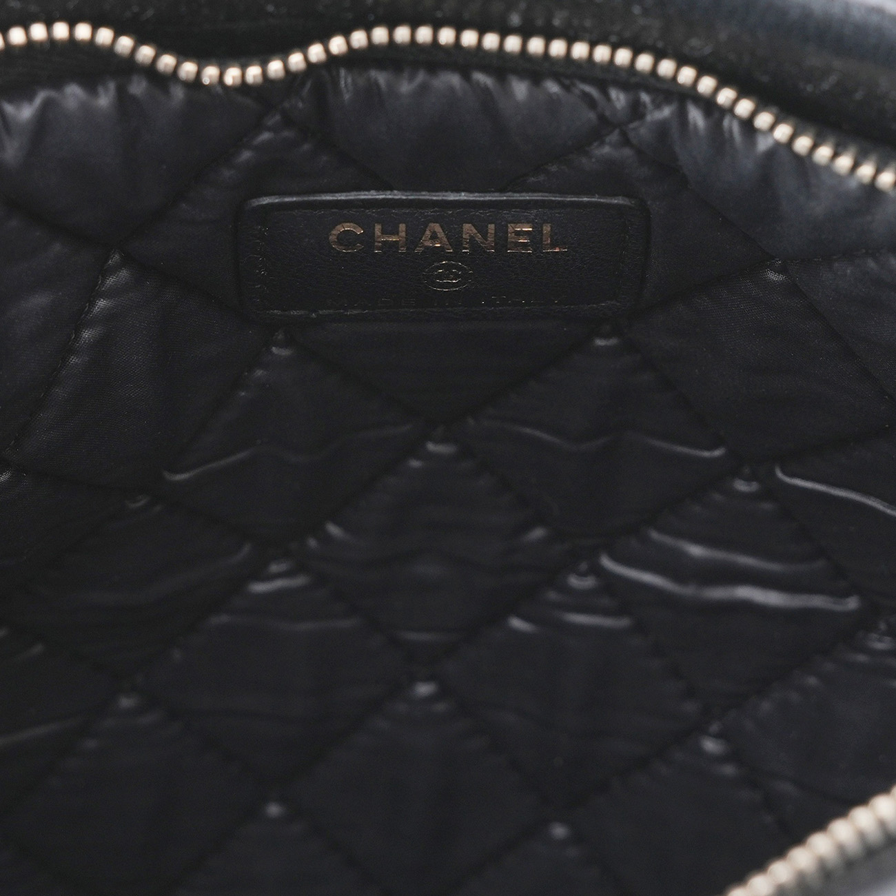 CHANEL(USED)샤넬 시즌 램스킨 보이샤넬 파우치