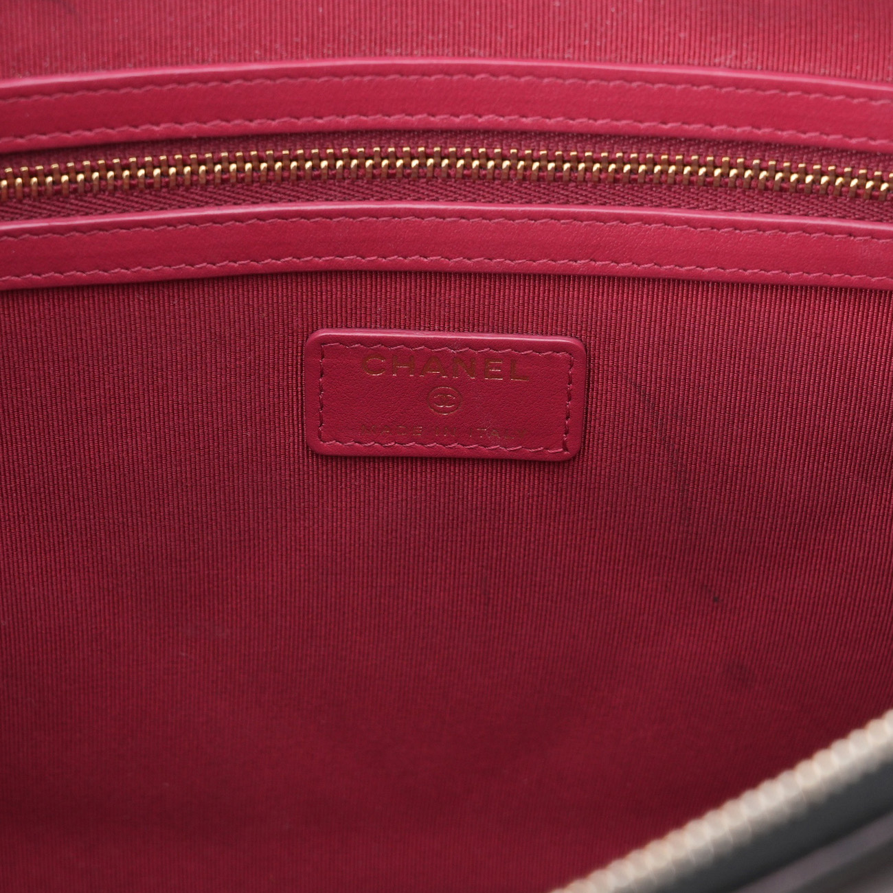 CHANEL(USED)샤넬 19 파우치