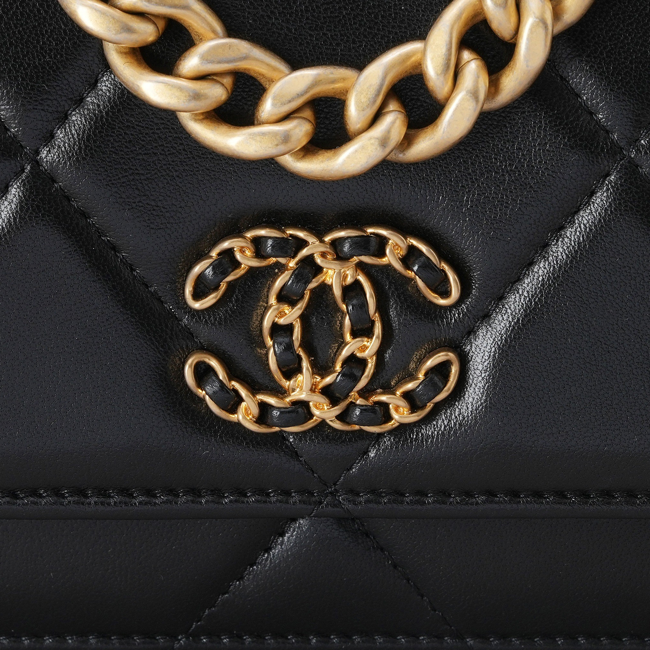 CHANEL(USED)샤넬 19 WOC