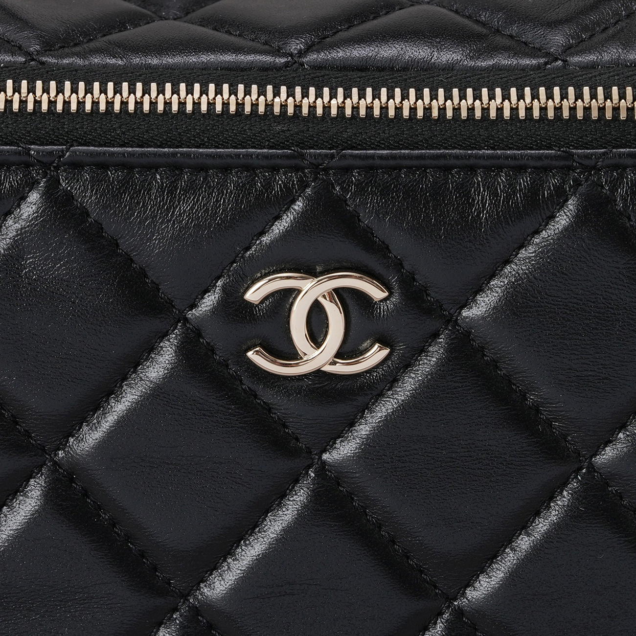 CHANEL(USED)샤넬 코스메틱 케이스 탑핸들 숄더백 블랙