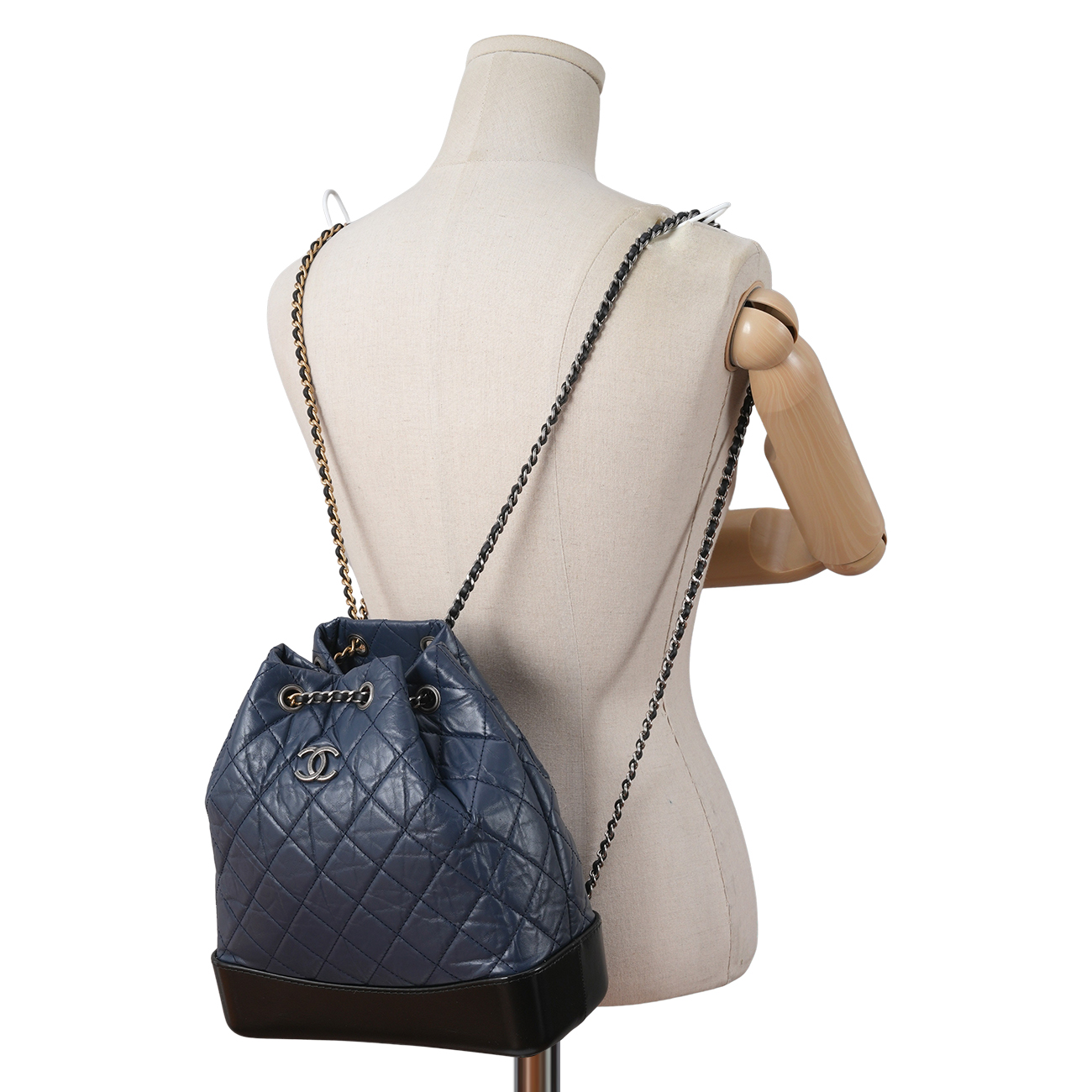 CHANEL(USED)샤넬 가브리엘 백팩 미듐