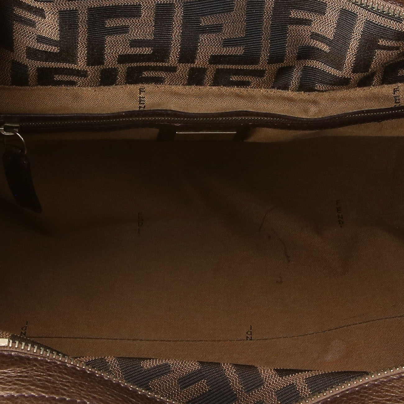 FENDI(USED)펜디 8BH168 쥬카 쉐프백