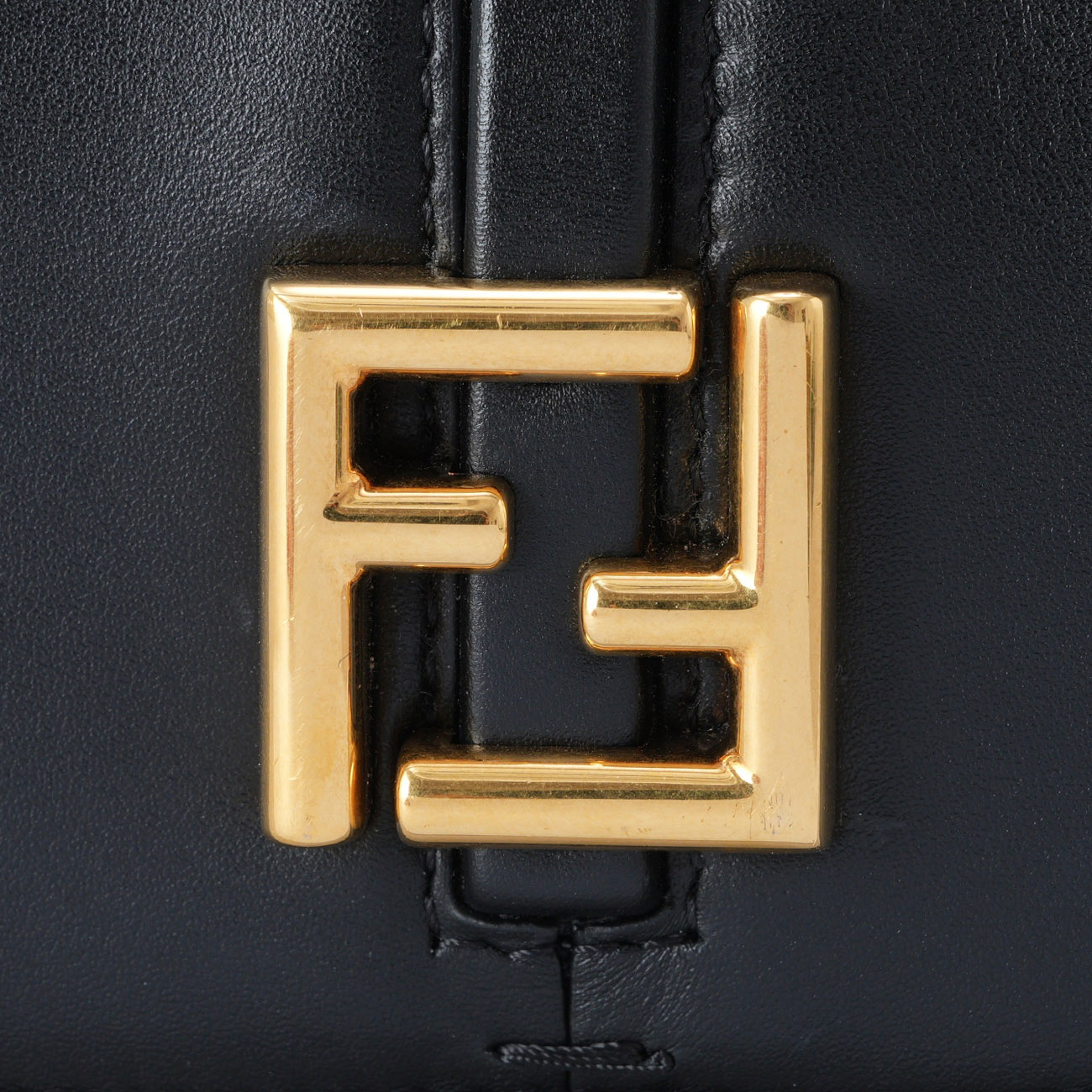 FENDI(USED)펜디 7AS219 커몬 나노 크로스백