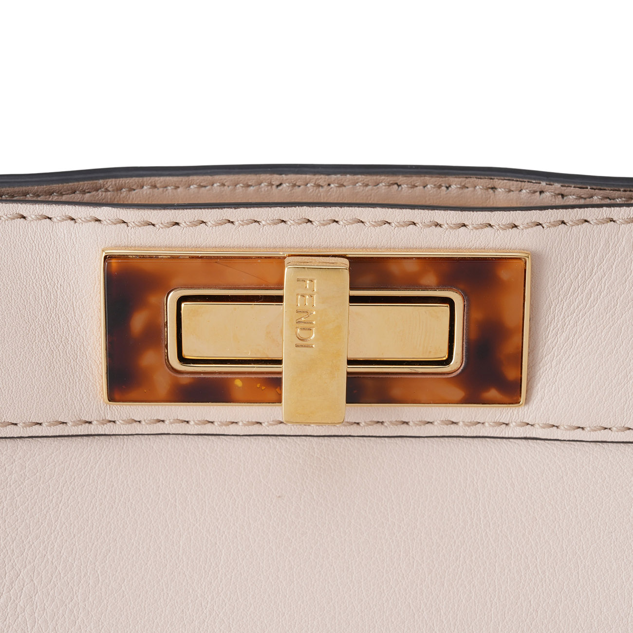 FENDI(USED)펜디 피카부 I SEE U 미듐