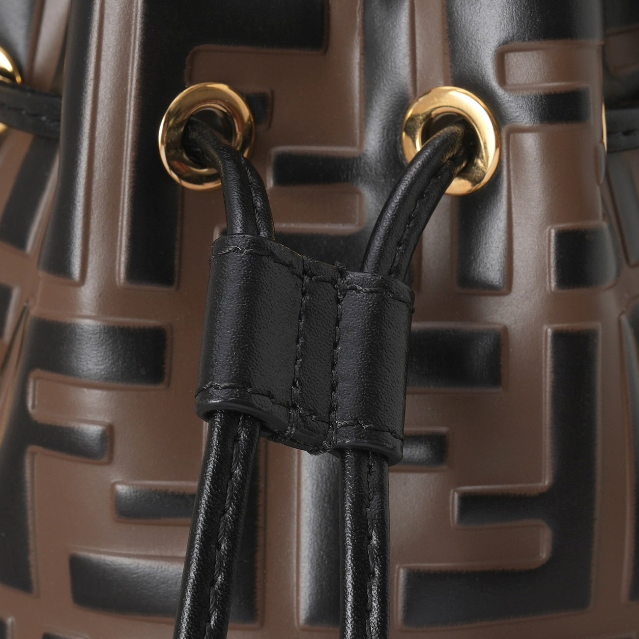 FENDI(USED)펜디 8BS010 몬트레조 미니 버킷백