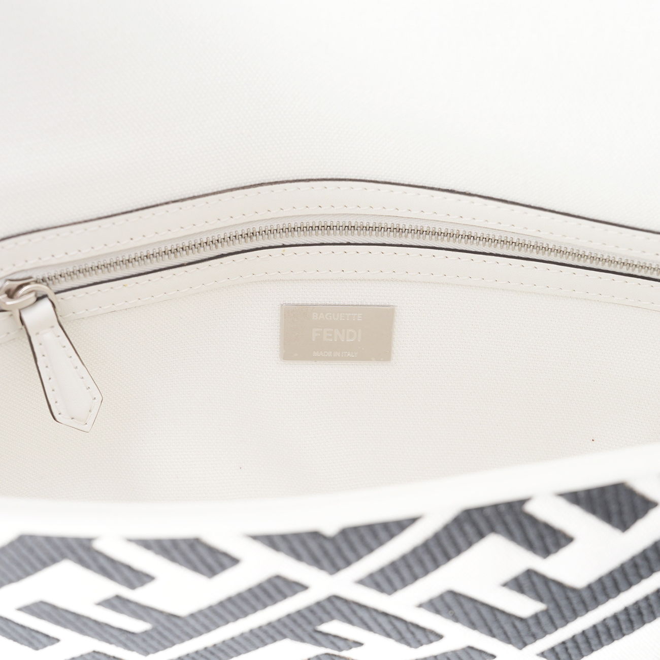 FENDI(USED)팬디 바게트백
