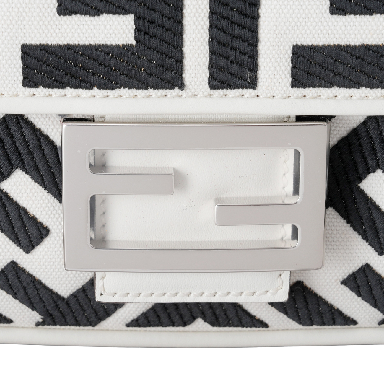 FENDI(USED)팬디 바게트백
