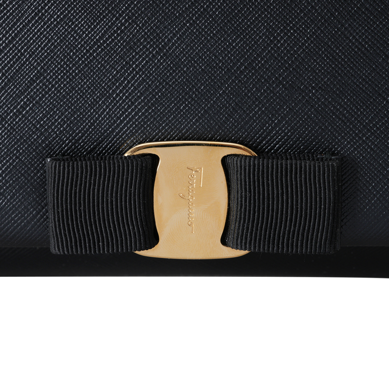 FERRAGAMO(USED)페레가모 바라 지니 미니 체인 크로스백