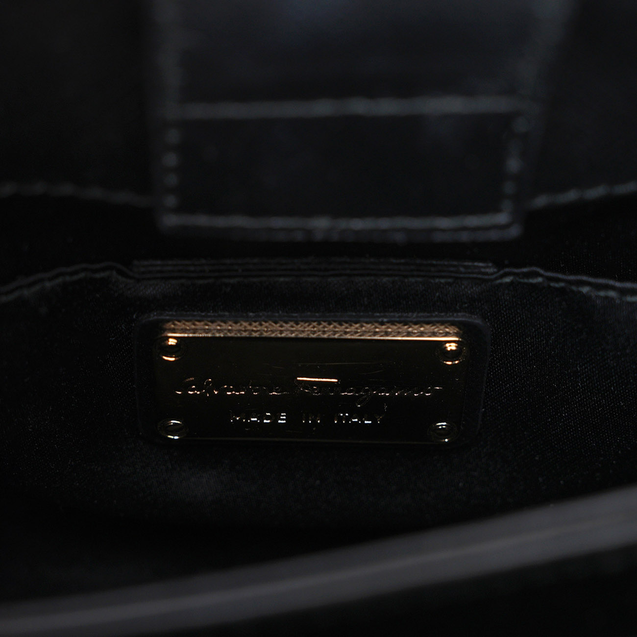 SALVATORE FERRAGAMO(USED)페레가모 바라리본 미니 체인백