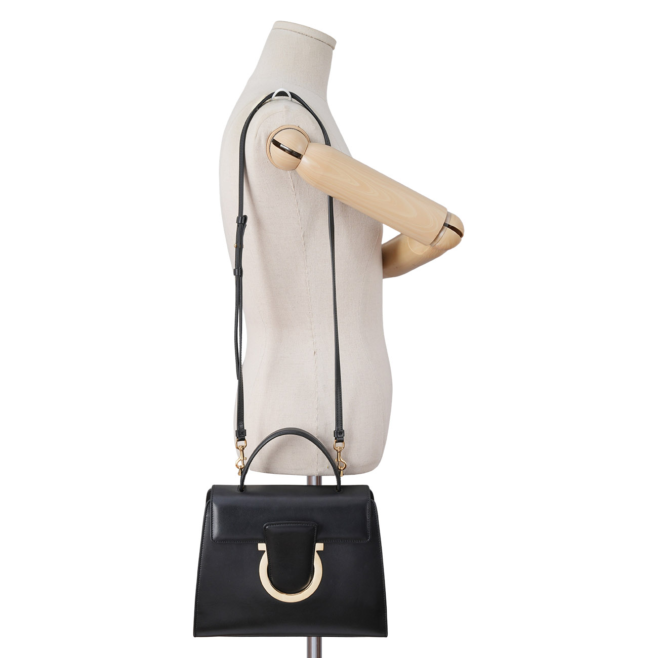 SALVATORE FERRAGAMO(USED)페레가모 탈리아