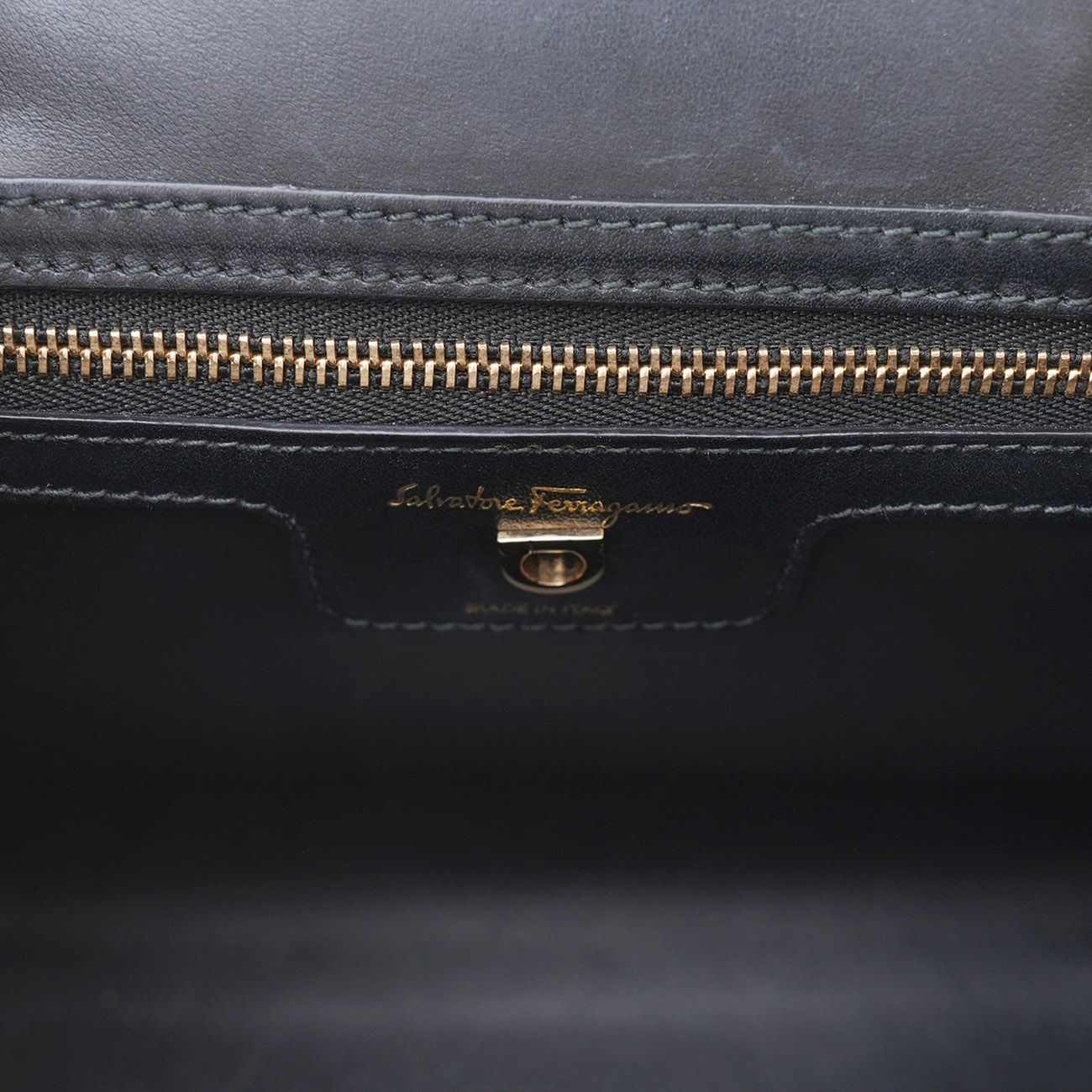 SALVATORE FERRAGAMO(USED)페레가모 탈리아