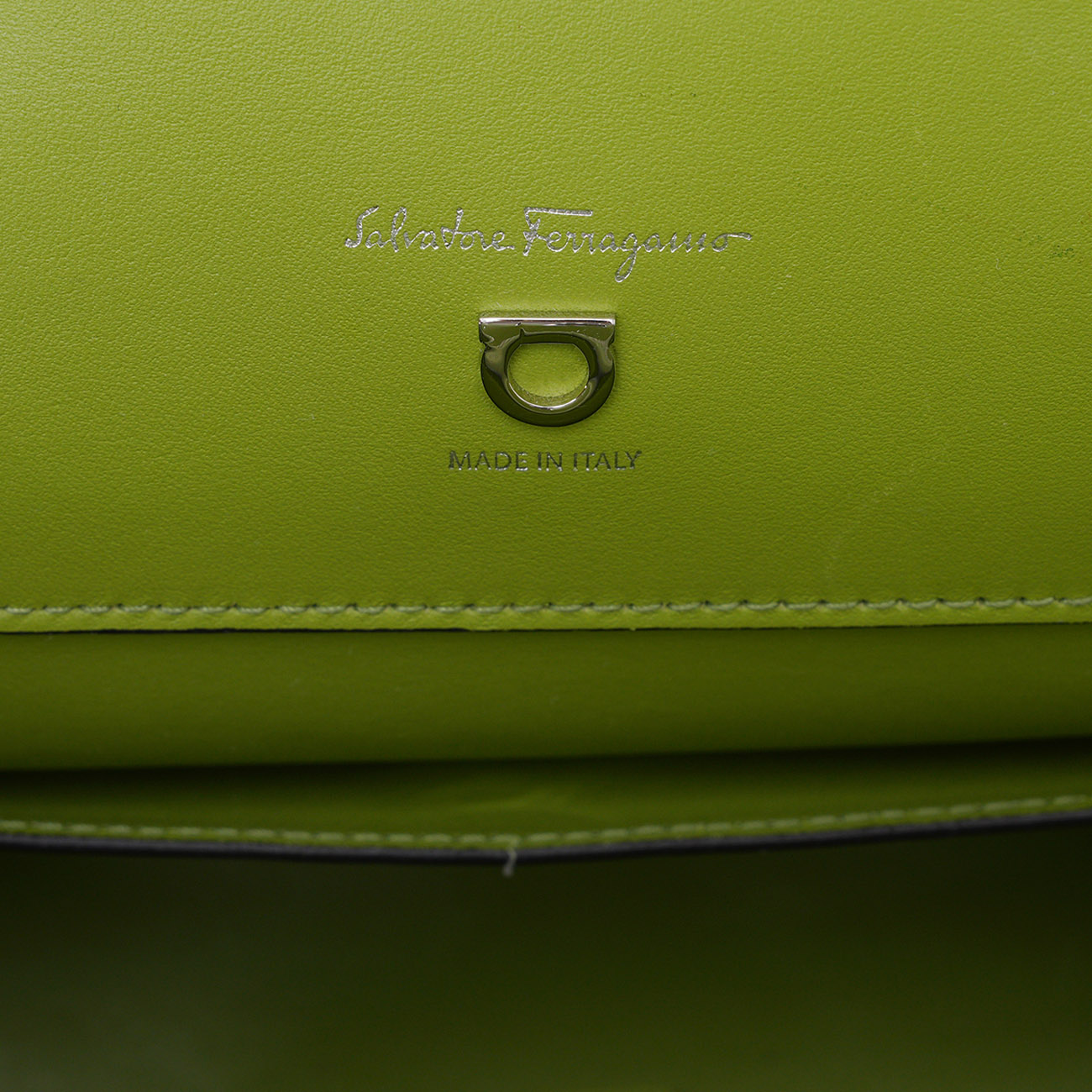 FERRAGAMO(USED)페레가모 스튜디오 탑핸들 숄더백
