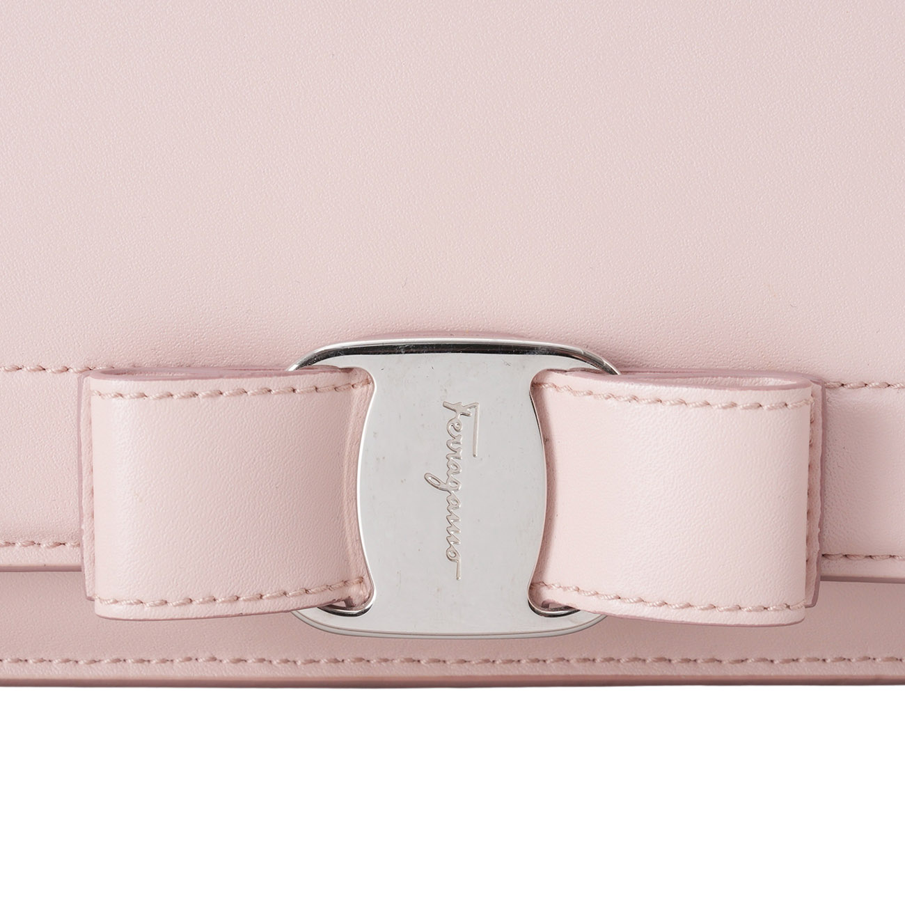 FERRAGAMO(USED)페레가모 바라 체인 숄더백