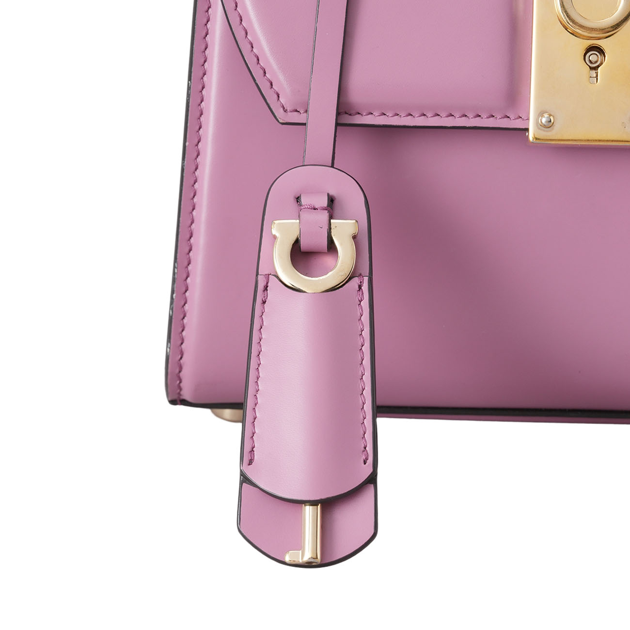 FERRAGAMO(USED)페레가모 21H647 간치니 박시즈 스몰 탑핸들 숄더백