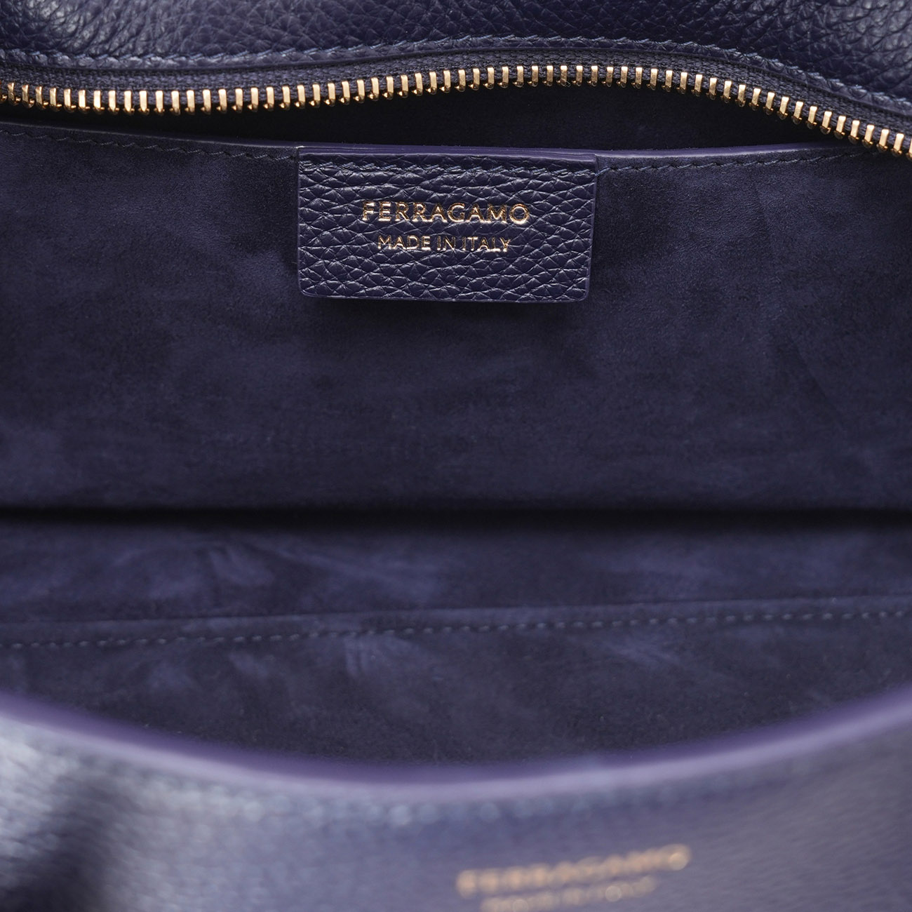 FERRAGAMO(USED)페레가모 774697 이스트 웨스트 토트백