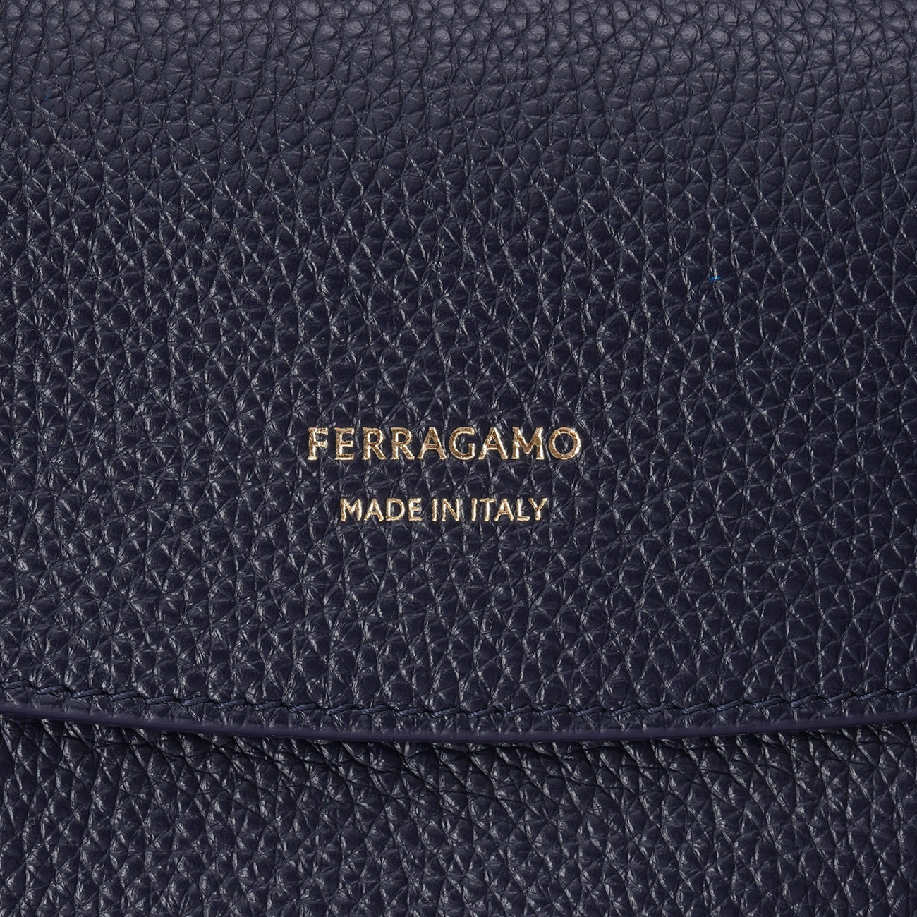 FERRAGAMO(USED)페레가모 774697 이스트 웨스트 토트백
