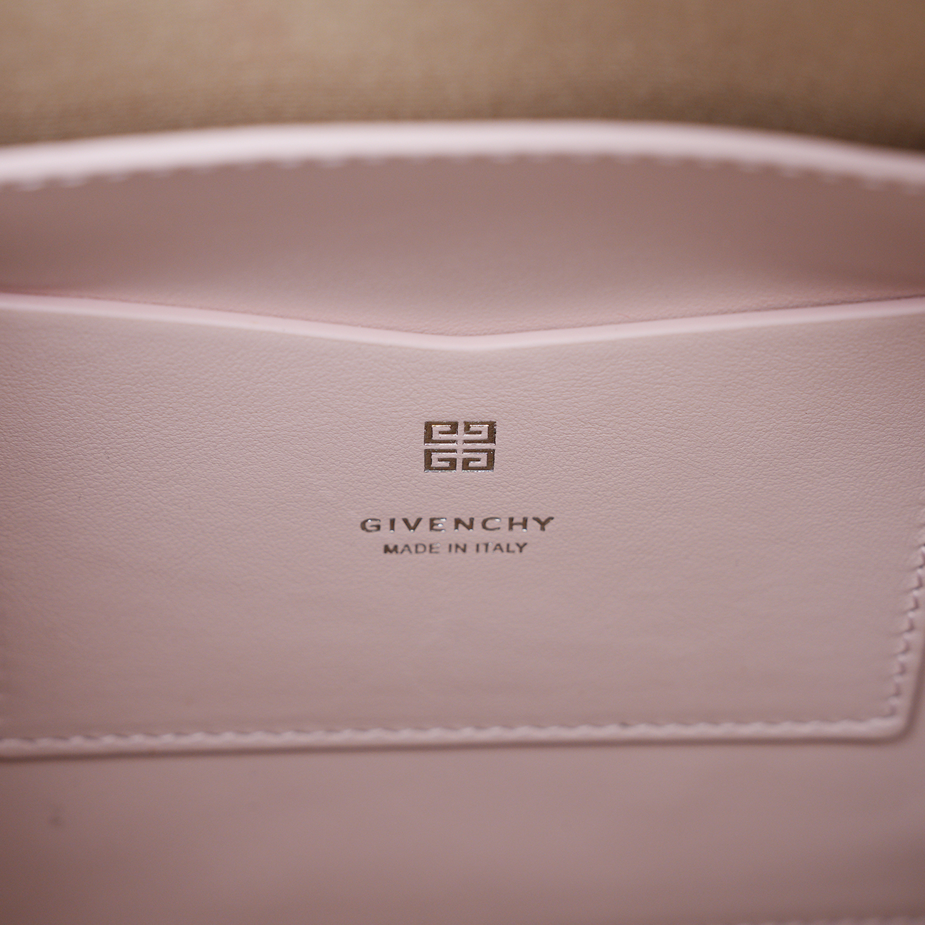 GIVENCHY(USED)지방시 안티고나 소프트 스몰 토트백