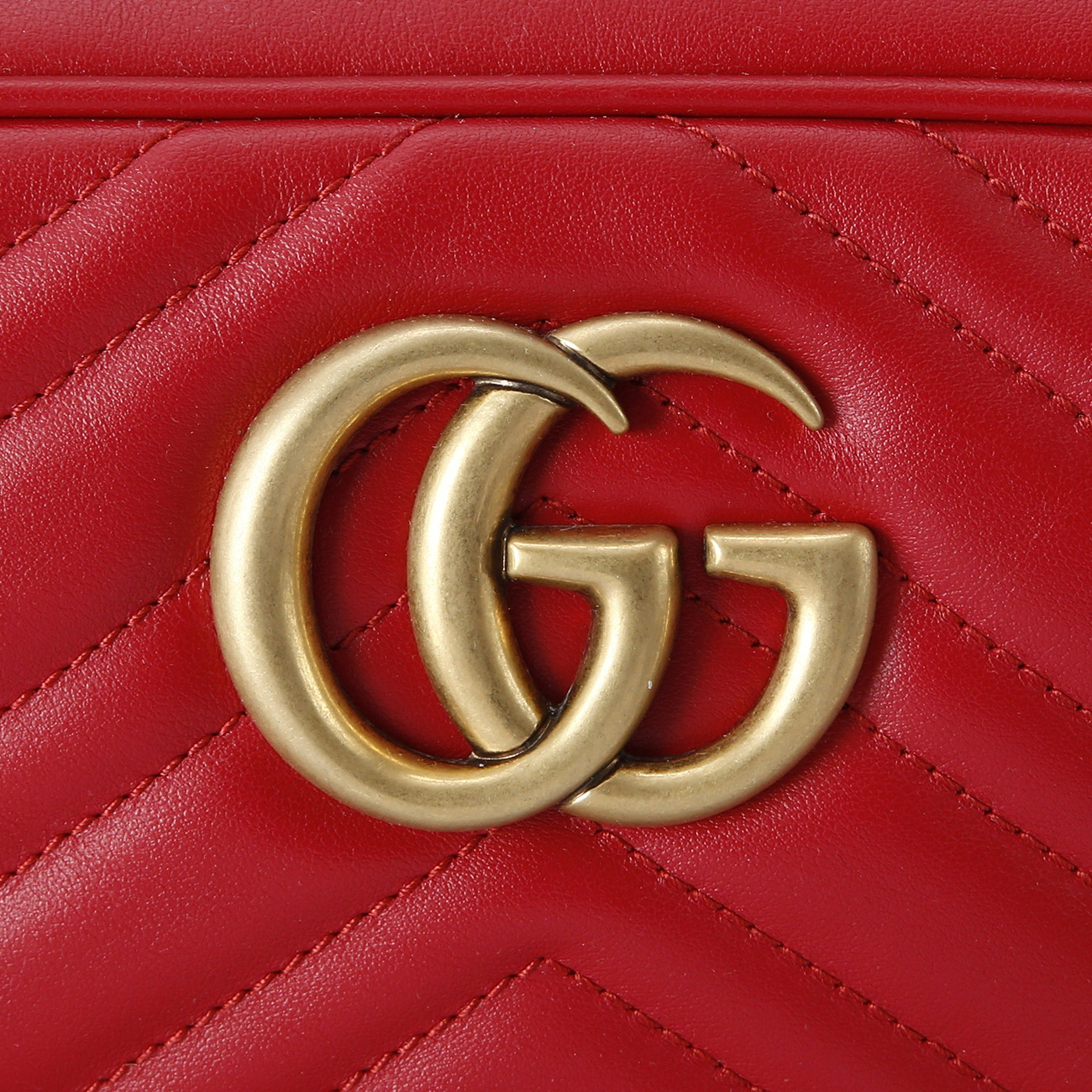 GUCCI(USED)구찌 447632 GG마몽 마틀라세 스몰 카메라백