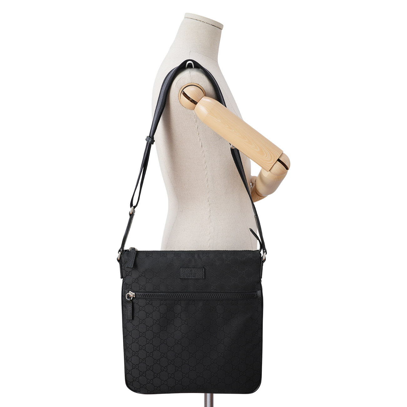 GUCCI(USED)구찌 449185 나일론 시마 메신저백