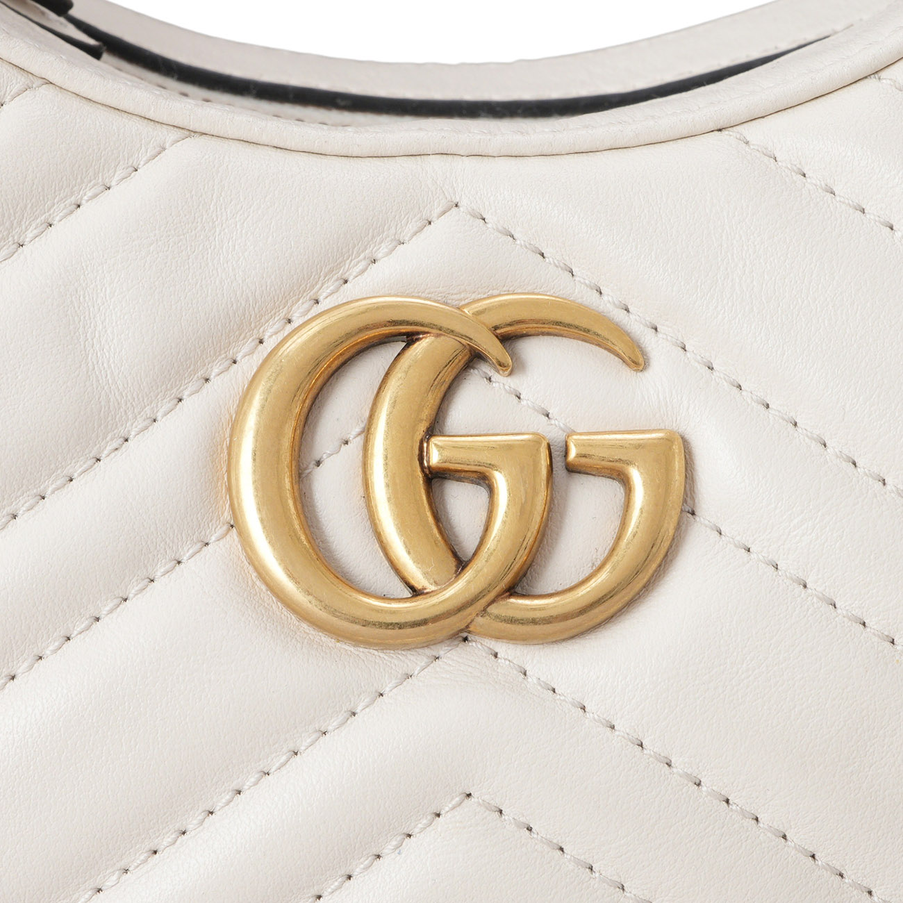 GUCCI(USED)구찌 699514 GG마몽 마틀라세 하프문 미니백