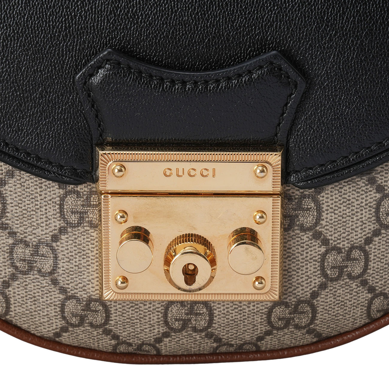 GUCCI(USED)구찌 644524 GG수프림 패드릭 하프문 숄더백