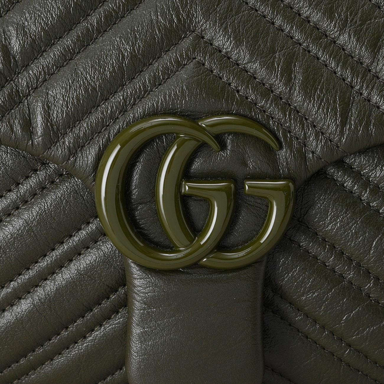GUCCI(USED)구찌 850676 GG 마몽 쉐브론 미디엄 숄더백