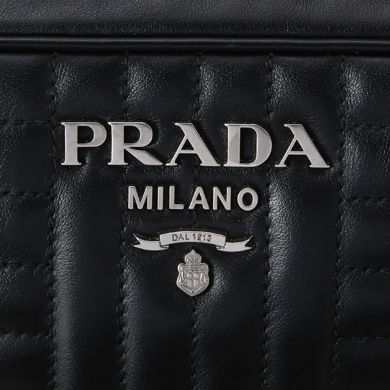 PRADA(USED)프라다 1BH084 다이아그램 카메라백