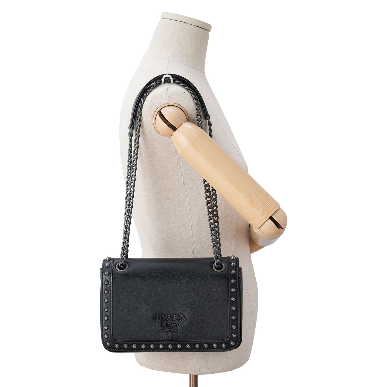 PRADA(USED)프라다 1BD147 스터드 플랩 숄더백