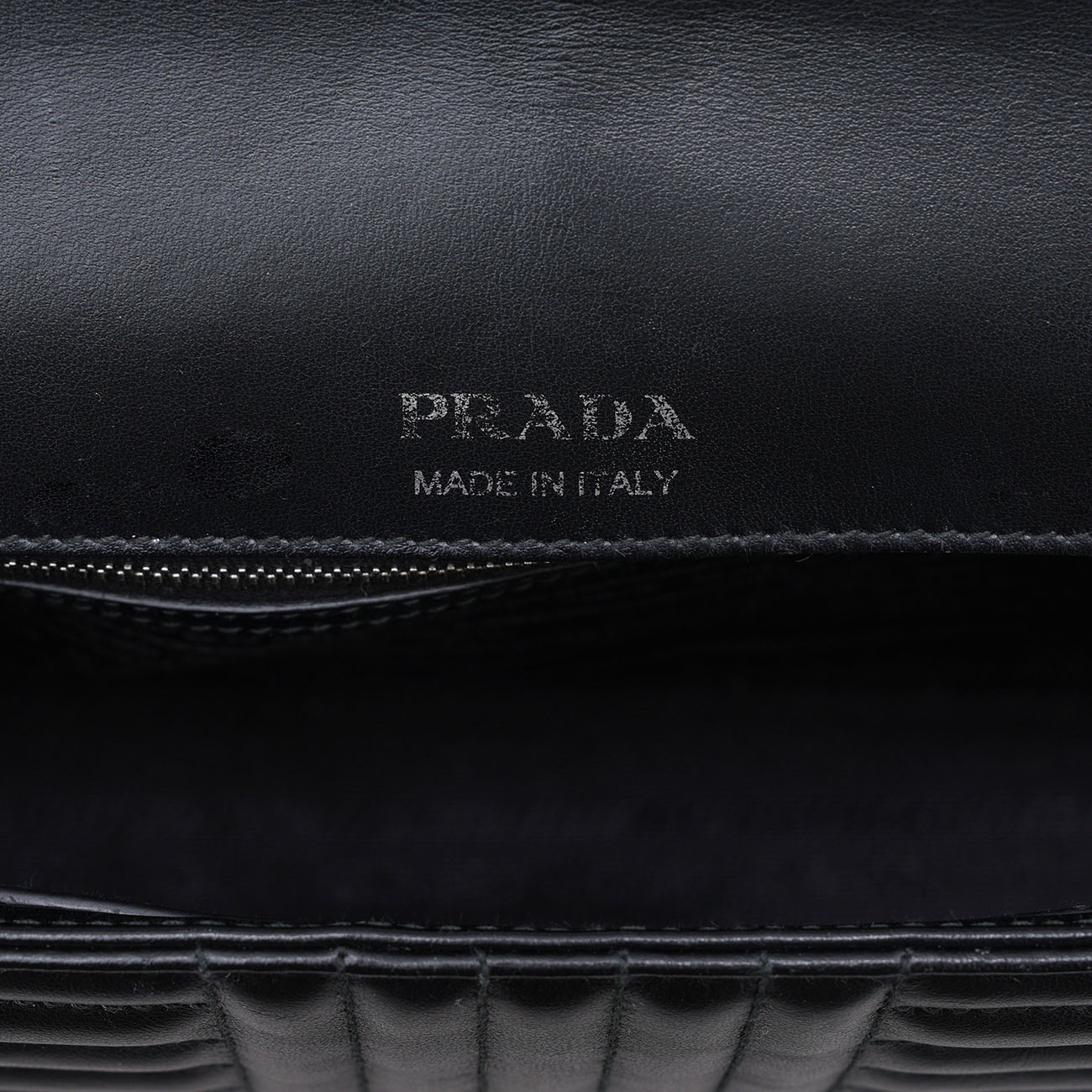 PRADA(USED)프라다 다이아그램 숄더백