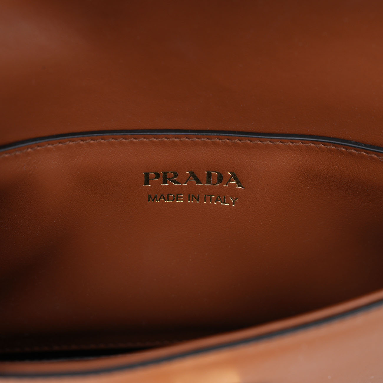 PRADA(USED)프라다 1BD339 레더 숄더백