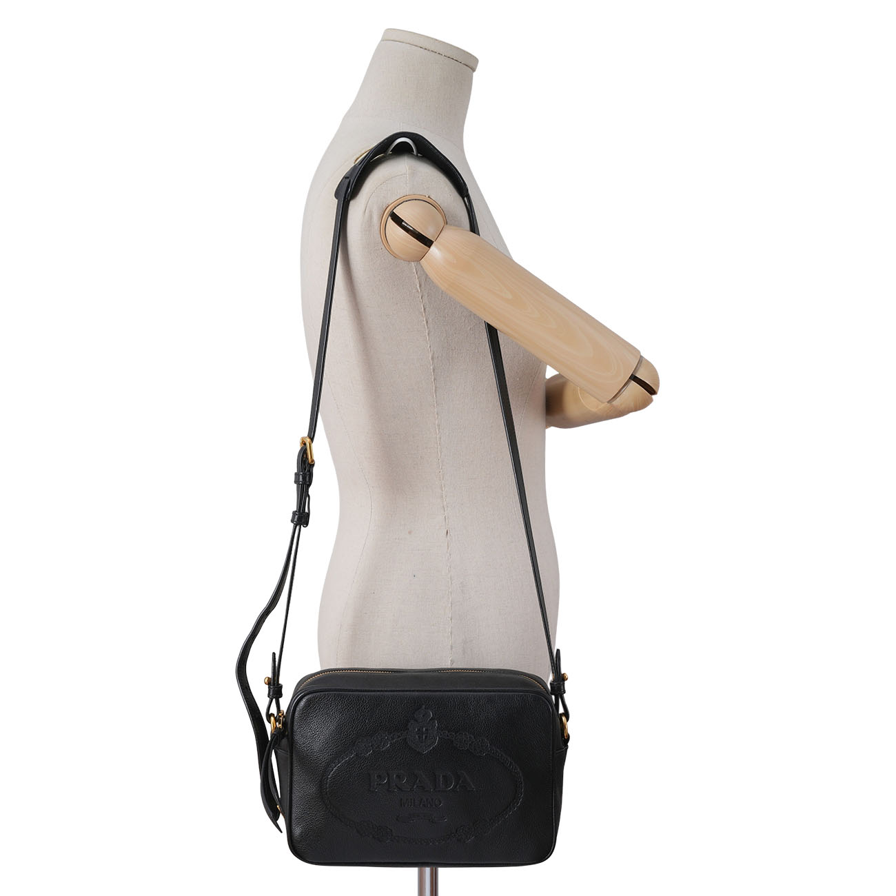 PRADA(USED)프라다 1BH089 앰보시드 크로스백